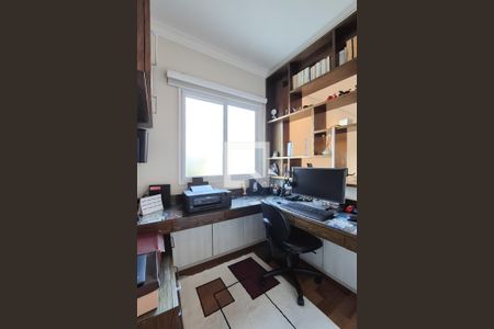 Apartamento à venda com 150m², 3 quartos e 3 vagasEscritório
