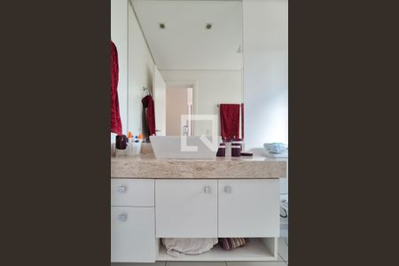 Apartamento à venda com 150m², 3 quartos e 3 vagasBanheiro da Suíte 2