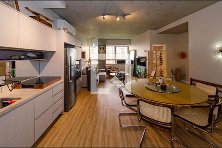 Sala/Cozinha de apartamento à venda com 2 quartos, 77m² em Barro Preto, Belo Horizonte