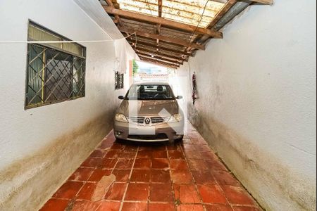Garagem de casa à venda com 2 quartos, 110m² em Santa Rosa de Lima, Porto Alegre