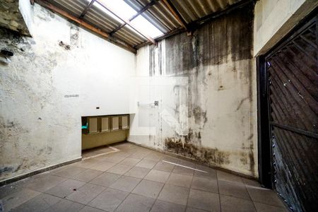Garagem de casa para alugar com 2 quartos, 70m² em Vila Matilde, São Paulo