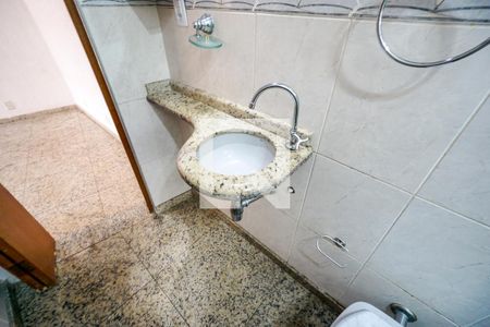 Banheiro de casa para alugar com 2 quartos, 70m² em Vila Matilde, São Paulo