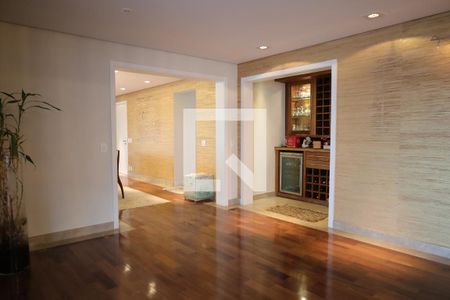 Sala de apartamento para alugar com 6 quartos, 326m² em Jardim Campo Grande, São Paulo