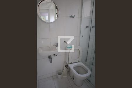 Banheiro de Serviço de apartamento para alugar com 6 quartos, 326m² em Jardim Campo Grande, São Paulo