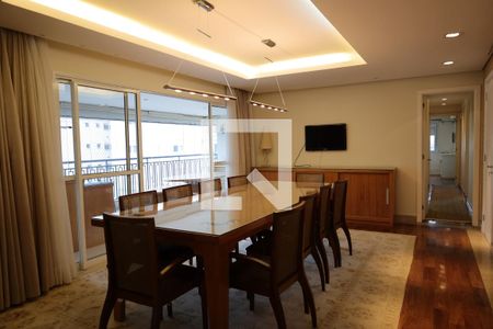 Sala de apartamento para alugar com 6 quartos, 326m² em Jardim Campo Grande, São Paulo