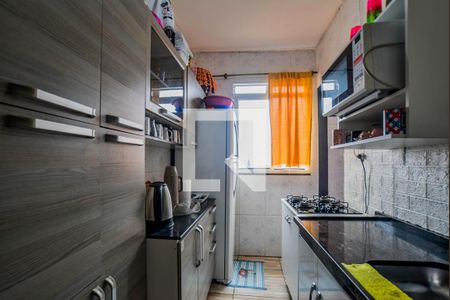 Cozinha e Área de Serviço de apartamento à venda com 2 quartos, 56m² em Parque Erasmo Assunção, Santo André