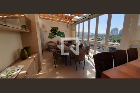 Apartamento à venda com 4 quartos, 273m² em Barra da Tijuca, Rio de Janeiro