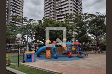 Apartamento à venda com 4 quartos, 140m² em Barra da Tijuca, Rio de Janeiro