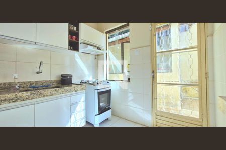 Cozinha de casa de condomínio à venda com 2 quartos, 100m² em Lagoa Santa, Lagoa Santa