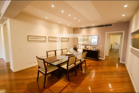 Sala de apartamento à venda com 4 quartos, 340m² em Tijuca, Rio de Janeiro