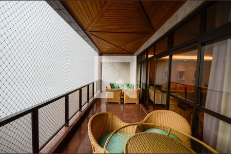 Varanda da Sala de apartamento à venda com 4 quartos, 340m² em Tijuca, Rio de Janeiro