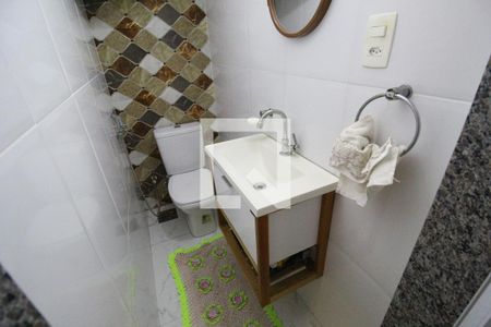 Lavabo de casa de condomínio para alugar com 3 quartos, 107m² em Curicica, Rio de Janeiro