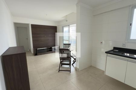 Sala de apartamento para alugar com 1 quarto, 54m² em Guilhermina, Praia Grande