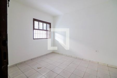 Quarto de casa para alugar com 1 quarto, 47m² em Jardim Raposo Tavares, São Paulo