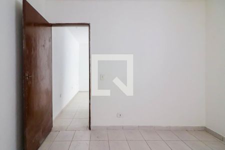 Quarto de casa para alugar com 1 quarto, 47m² em Jardim Raposo Tavares, São Paulo