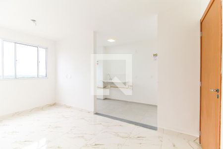 Sala de apartamento para alugar com 2 quartos, 43m² em Colônia (zona Leste), São Paulo