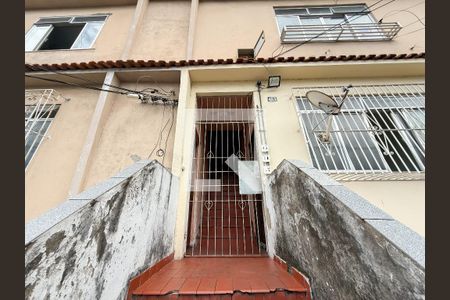 Hall de entrada de apartamento à venda com 3 quartos, 120m² em Olaria, Rio de Janeiro