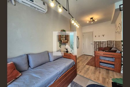 Sala de apartamento à venda com 2 quartos, 65m² em Recreio dos Bandeirantes, Rio de Janeiro