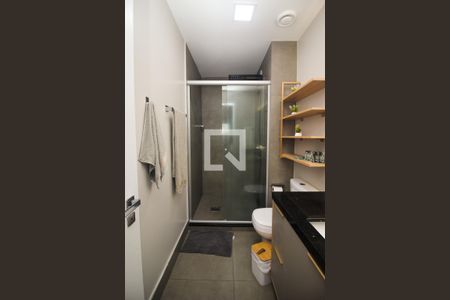 Banheiro de apartamento à venda com 1 quarto, 35m² em Teresópolis, Porto Alegre