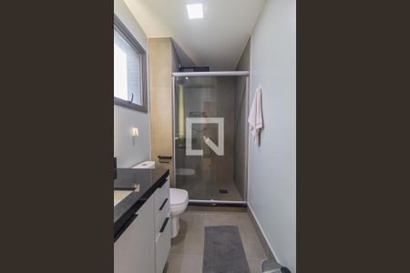 Banheiro de apartamento à venda com 1 quarto, 35m² em Teresópolis, Porto Alegre
