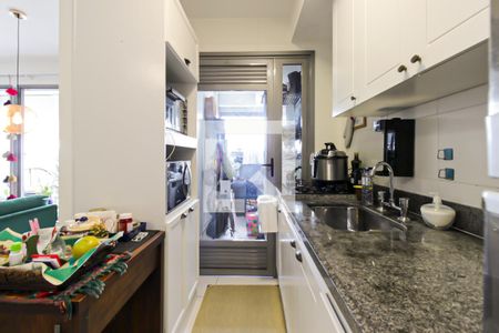 Cozinha de apartamento à venda com 2 quartos, 69m² em Santo Amaro, São Paulo