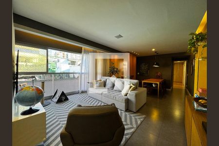 Sala de apartamento à venda com 4 quartos, 130m² em Santa Tereza, Belo Horizonte