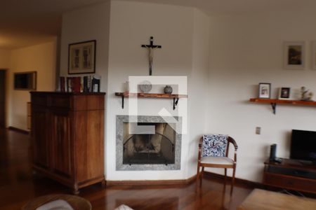 Sala de TV de apartamento à venda com 3 quartos, 206m² em Alphaville Industrial, Barueri