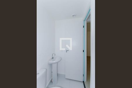 Banheiro de apartamento para alugar com 2 quartos, 33m² em Vila Maria, Guarulhos