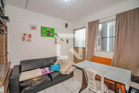 Sala de apartamento à venda com 2 quartos, 39m² em Rubem Berta, Porto Alegre