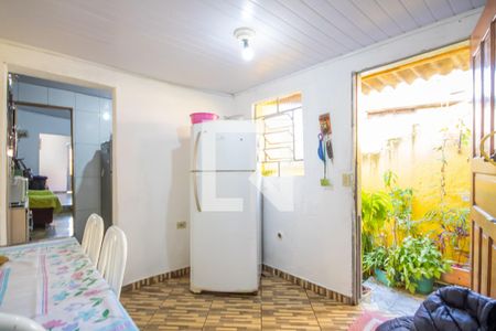 Copa e Cozinha (Casa 1) de casa à venda com 4 quartos, 125m² em Parque das Bandeiras, Osasco