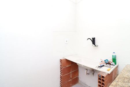 Cozinha de casa de condomínio para alugar com 1 quarto, 25m² em Cocotá, Rio de Janeiro