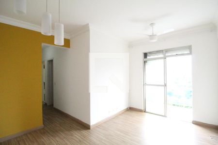 Sala de apartamento à venda com 2 quartos, 63m² em Freguesia (jacarepaguá), Rio de Janeiro