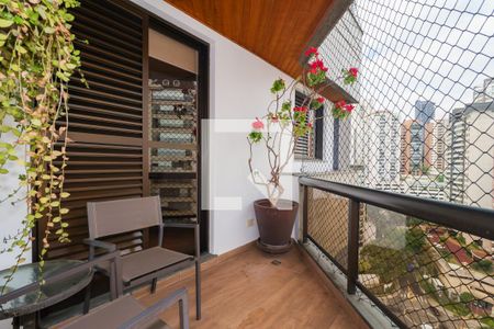 Varanda da Sala de apartamento à venda com 3 quartos, 177m² em Vila Suzana, São Paulo