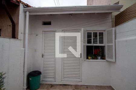Quarto de Serviço de casa à venda com 2 quartos, 103m² em Jardim Trussardi, São Paulo