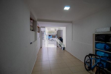 Garagem de casa à venda com 2 quartos, 103m² em Jardim Trussardi, São Paulo
