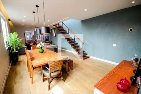 Sala de casa à venda com 3 quartos, 250m² em Tijuca, Rio de Janeiro