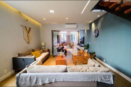 Sala de casa à venda com 3 quartos, 250m² em Tijuca, Rio de Janeiro