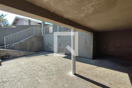 Quintal - Garagem de casa à venda com 3 quartos, 110m² em Vila Aurocan, Campinas