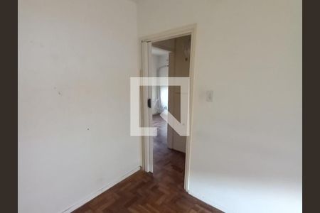Quarto de apartamento à venda com 1 quarto, 44m² em Jardim Itu, Porto Alegre