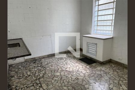 Casa à venda com 4 quartos, 190m² em Liberdade, São Paulo