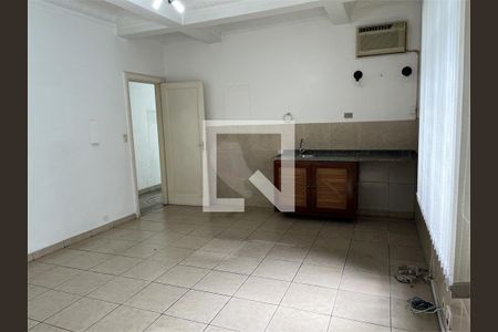 Casa à venda com 4 quartos, 190m² em Liberdade, São Paulo