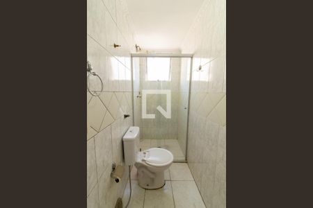 Banheiro de apartamento à venda com 1 quarto, 47m² em Centro, Campinas