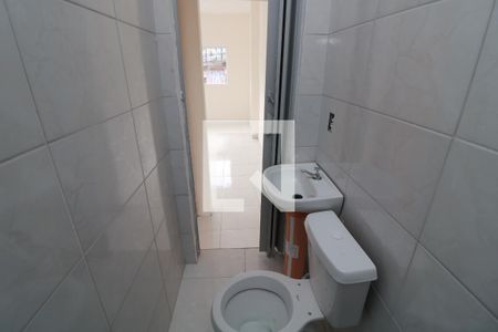 Banheiro de apartamento para alugar com 1 quarto, 32m² em Jardim Vera Cruz(zona Leste), São Paulo