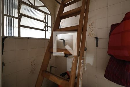 Depósito de casa à venda com 3 quartos, 176m² em Santa Maria, Santo André