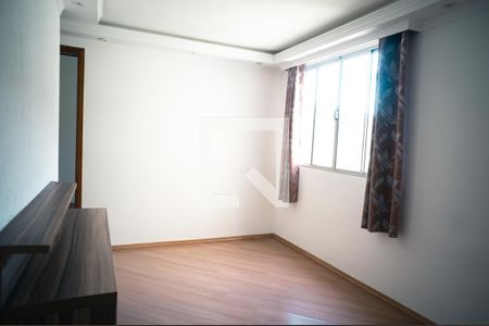 Sala de apartamento para alugar com 2 quartos, 48m² em Jardim Torino, Cotia