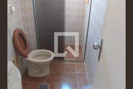 Banheiro de apartamento à venda com 1 quarto, 55m² em Bosque, Campinas