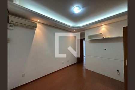 Apartamento à venda com 4 quartos, 240m² em Padre Eustáquio, Belo Horizonte
