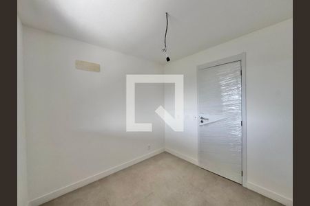 Quarto 1 de apartamento à venda com 3 quartos, 121m² em Barra da Tijuca, Rio de Janeiro