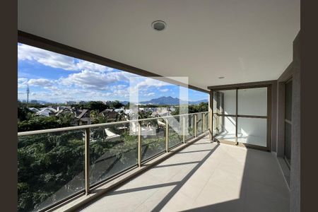 Varanda de apartamento à venda com 3 quartos, 124m² em Barra da Tijuca, Rio de Janeiro