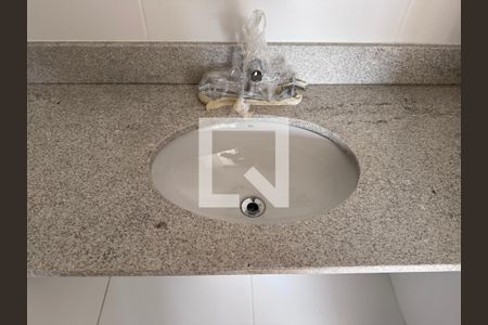 Banheiro da Suíte de apartamento à venda com 3 quartos, 124m² em Barra da Tijuca, Rio de Janeiro